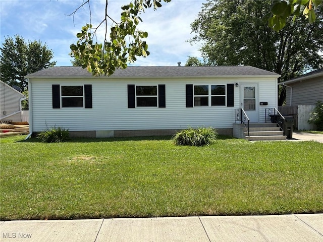 921 Rosewood Dr, Elyria, OH 44035 - photo 3