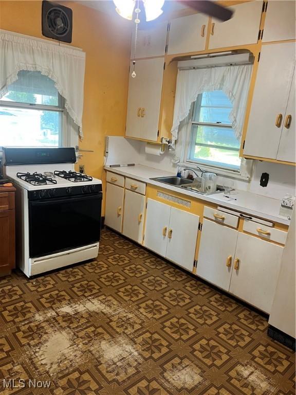 319 W 27th St, Lorain, OH 44055 - photo 5