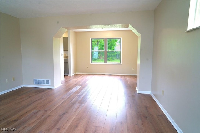 2645 E 111th St, Cleveland, OH 44104 - photo 3