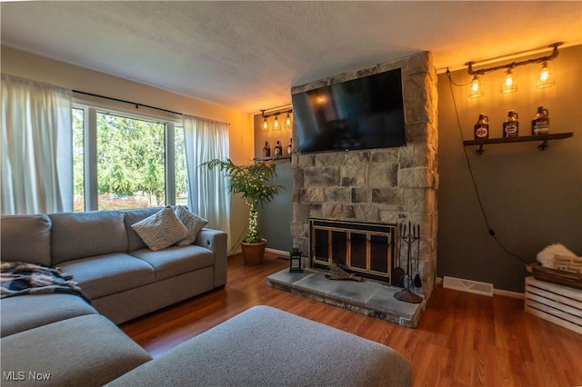369 Big Bend Cir, Barberton, OH 44203 - photo 2