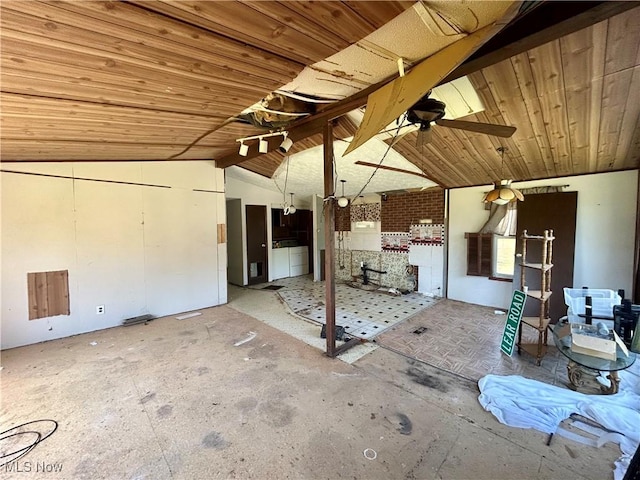 465 Stallion Ct, Lagrange, OH 44050 - photo 2