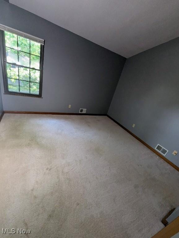 1133 Red Tail Hawk Ct Unit 6, Boardman, OH 44512 - photo 13