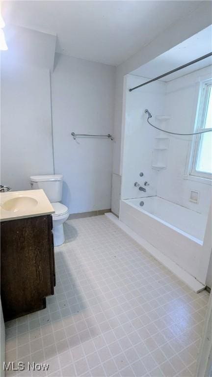 207 Forest Dr, Bedford, OH 44146 - photo 22