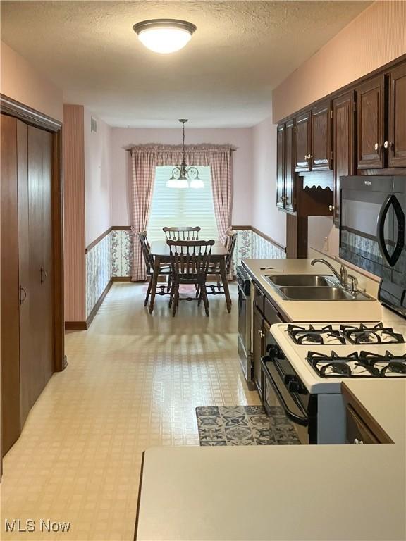 130 Topaz Trl, Cortland, OH 44410 - photo 5