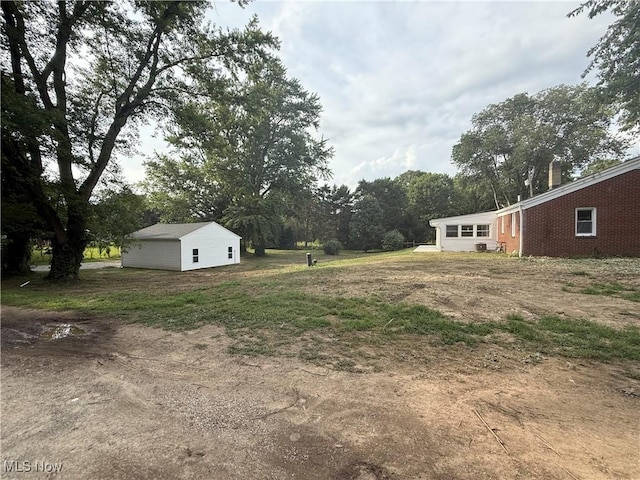 1298 Swigart Rd, Barberton, OH 44203 - photo 3