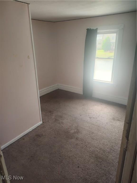 133 Parkway St, Struthers, OH 44471 - photo 6