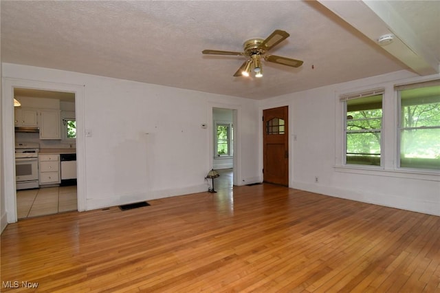 11194 E Washington St, Chagrin Falls, OH 44023 - photo 6