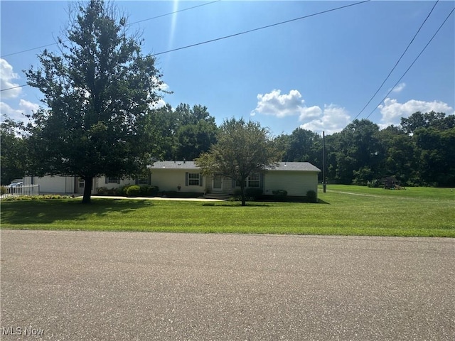 3264 Simpson Rd SE, Dennison, OH 44621 - photo 2