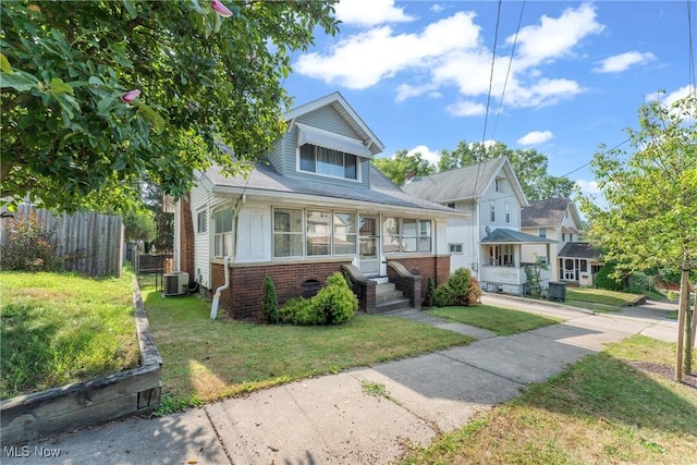 2153 9th St SW, Akron, OH 44314 - photo 2