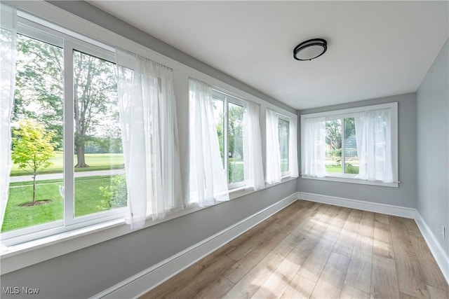 5730 Canterbury Rd, North Olmsted, OH 44070 - photo 4