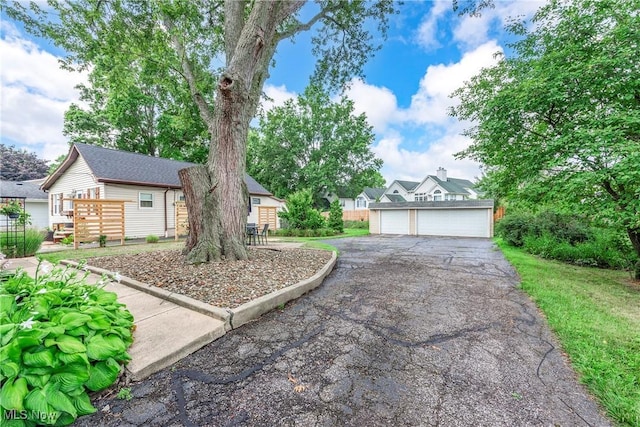 5730 Canterbury Rd, North Olmsted, OH 44070 - photo 33