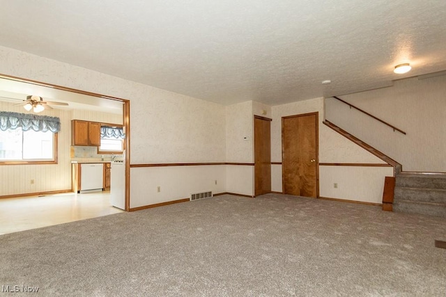 33986 Iris Ln, Eastlake, OH 44095 - photo 3