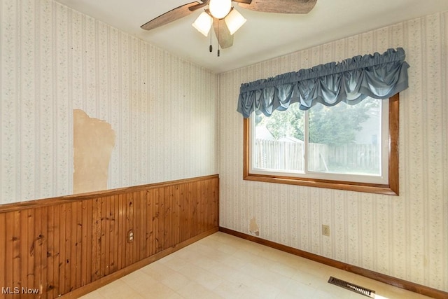 33986 Iris Ln, Eastlake, OH 44095 - photo 4