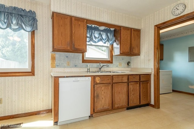 33986 Iris Ln, Eastlake, OH 44095 - photo 17