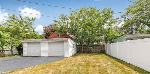 615 E 266th St, Euclid, OH 44132 - photo 2