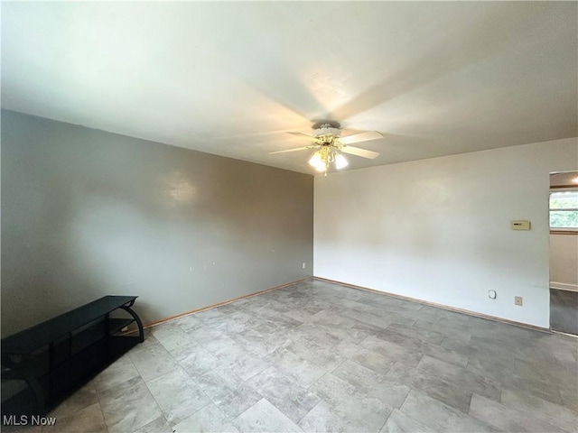 112 Cloma Cir, Weirton, WV 26062 - photo 2