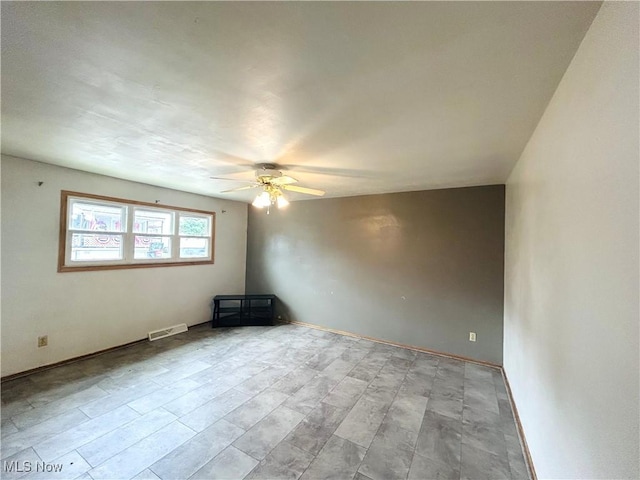 112 Cloma Cir, Weirton, WV 26062 - photo 3