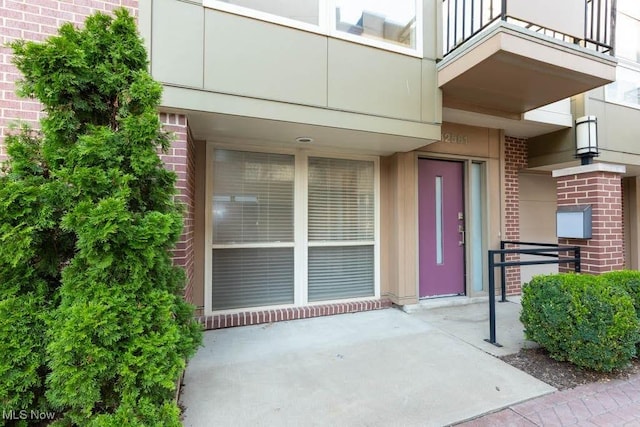 12581 Larchmere Blvd Unit 1, Cleveland, OH 44120 - photo 3