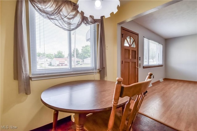 1842 Eldon Dr, Wickliffe, OH 44092 - photo 7