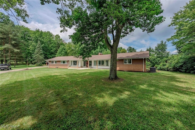 9500 Prell Dr, Broadview Heights, OH 44147 - photo 3