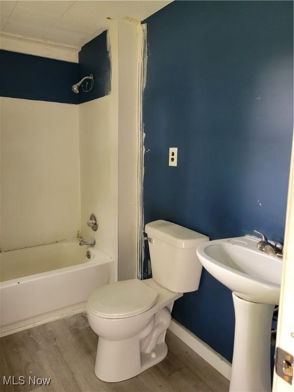 631 Locust St, Coshocton, OH 43812 - photo 6