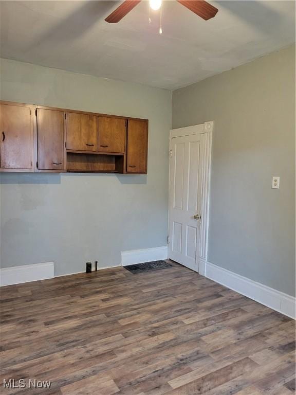 631 Locust St, Coshocton, OH 43812 - photo 5