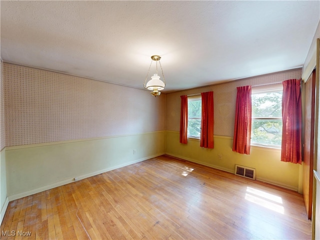 475 E 305th St, Willowick, OH 44095 - photo 18