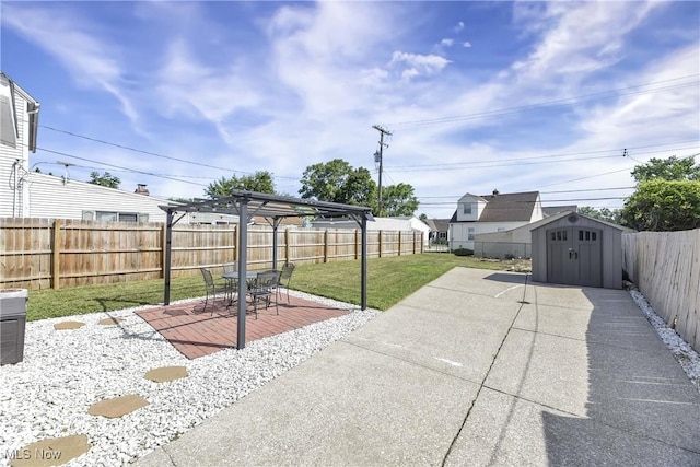 135 E 219th St, Euclid, OH 44123 - photo 32