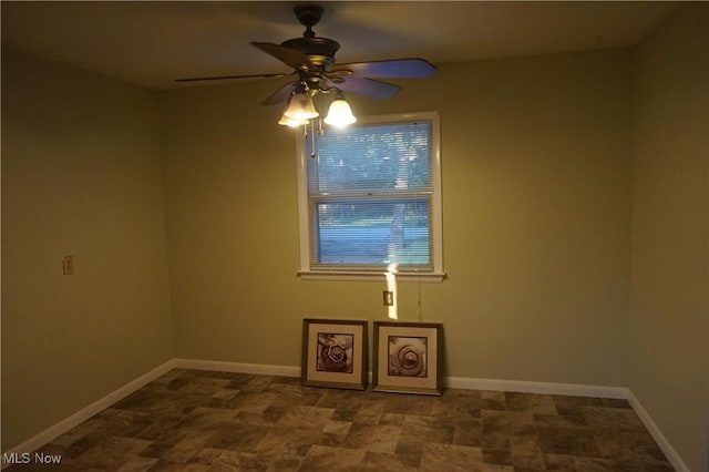 1037 Elk Dr, Ashtabula, OH 44004 - photo 9