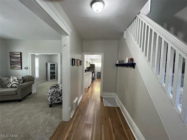 71 Rosalind Ct, Akron, OH 44304 - photo 2