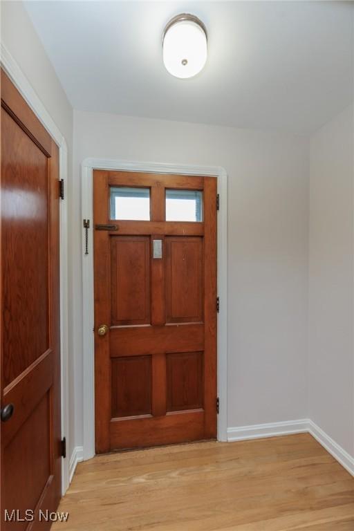 4118 Elmore Rd, Fairview Park, OH 44126 - photo 3