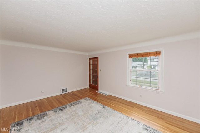 4118 Elmore Rd, Fairview Park, OH 44126 - photo 5