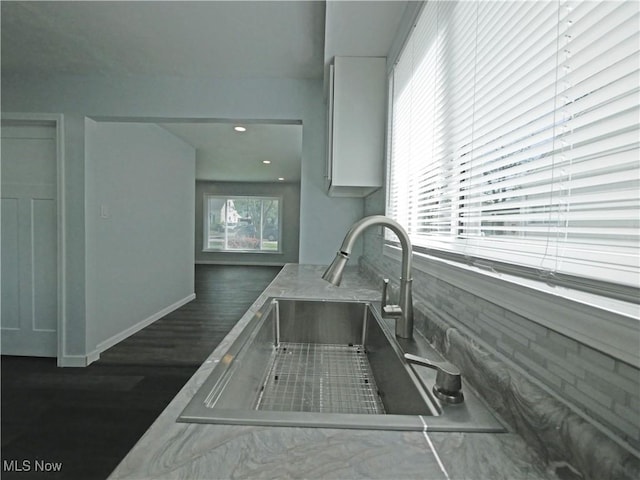 27031 Shirley Ave, Euclid, OH 44132 - photo 8