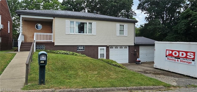 136 Mahan Rd, Weirton, WV 26062 - photo 1