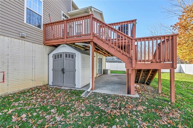 4262 Santina Way, Lorain, OH 44053 - photo 34