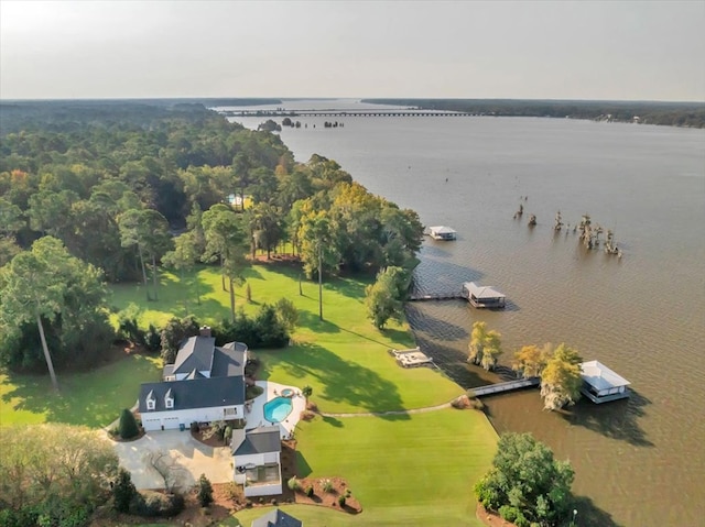 bird's eye view featuring a water view