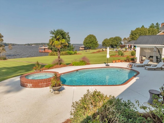 view of pool with a patio, an in ground hot tub, a water view, and a yard