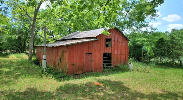 272 Ellis Rd, Plains, GA 31780 - view of barn featuring a yard