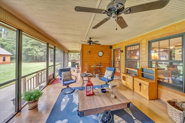 view of sunroom / solarium