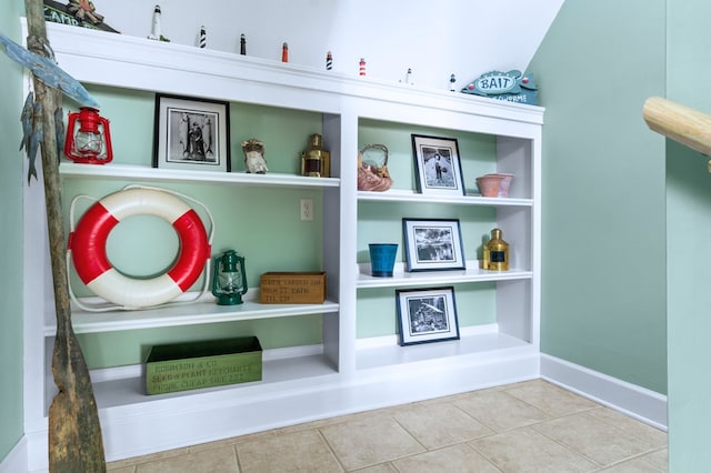 mudroom featuring baseboards and tile patterned floors