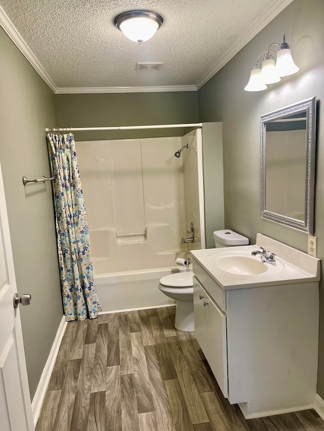 full bathroom with hardwood / wood-style flooring, toilet, a textured ceiling, and shower / tub combo with curtain