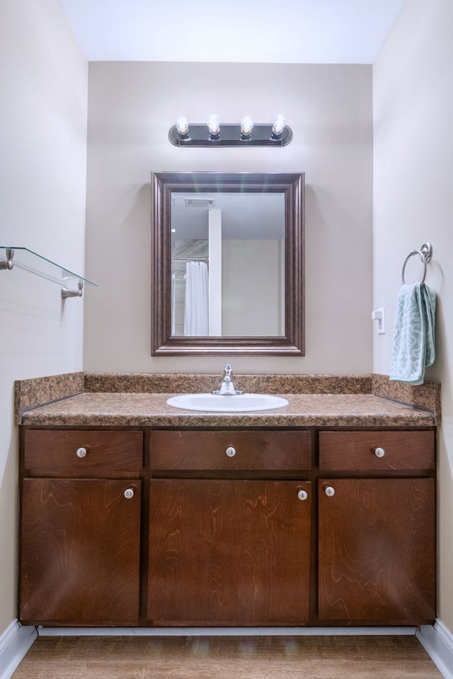 bathroom featuring vanity