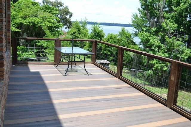 375 Flintside Dr, Cobb, GA 31735 - balcony with a water view