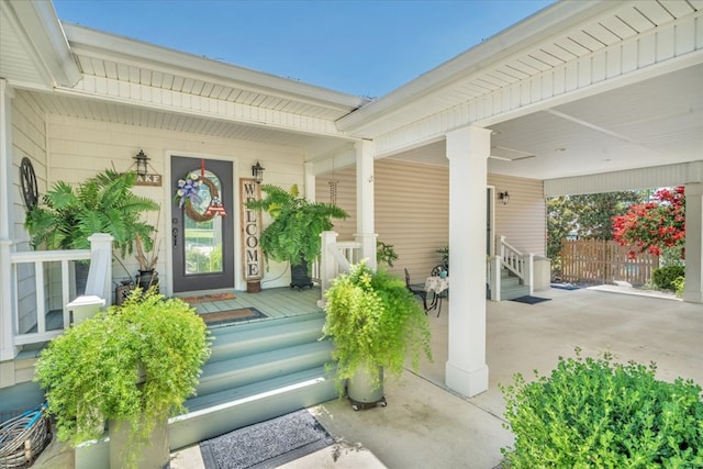 115 N Cedar Creek Rd, Cordele, GA 31015 - property entrance with covered porch