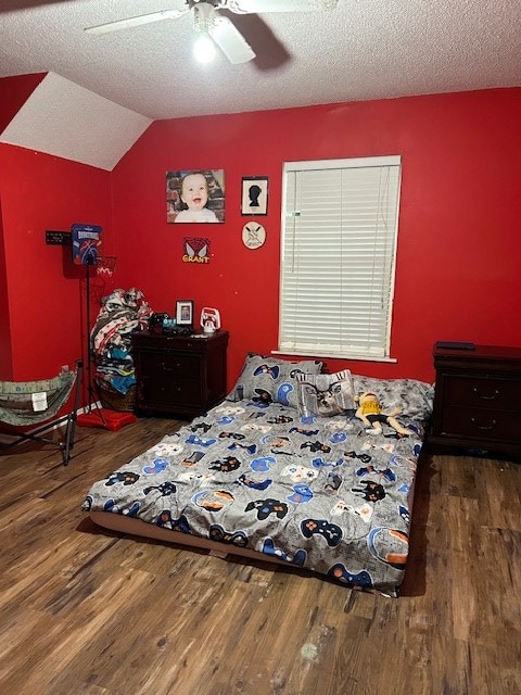 169 Wanda Rd, Cordele, GA 31015 - bedroom featuring wood finished floors, lofted ceiling, and ceiling fan