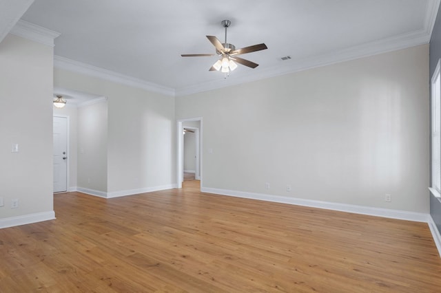 unfurnished room with light hardwood / wood-style floors, ornamental molding, and ceiling fan