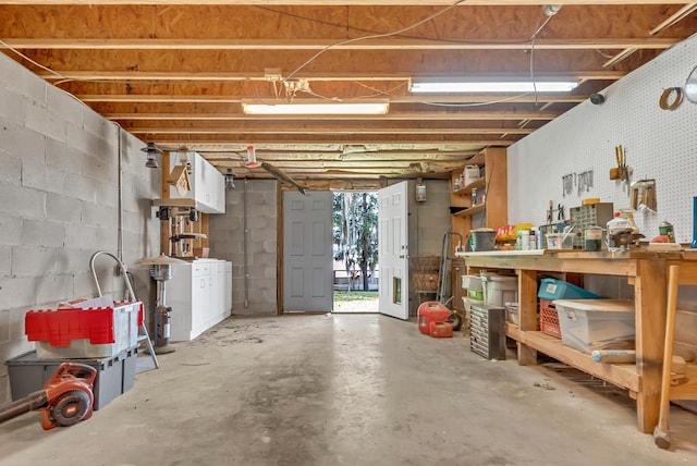 190 Scenic Rt, Cordele, GA 31015 - basement with concrete block wall
