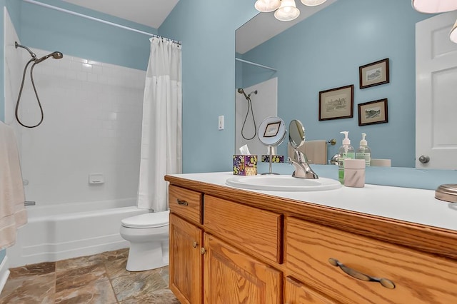 190 Scenic Rt, Cordele, GA 31015 - full bathroom with shower / tub combo, toilet, and vanity
