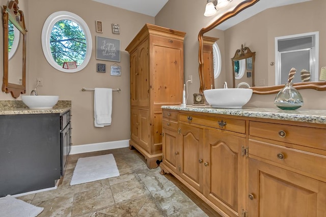 190 Scenic Rt, Cordele, GA 31015 - bathroom with two vanities and baseboards