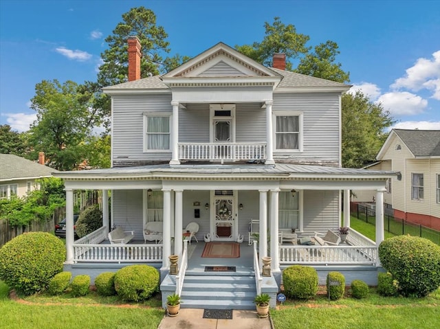 view of front of property with covered porch